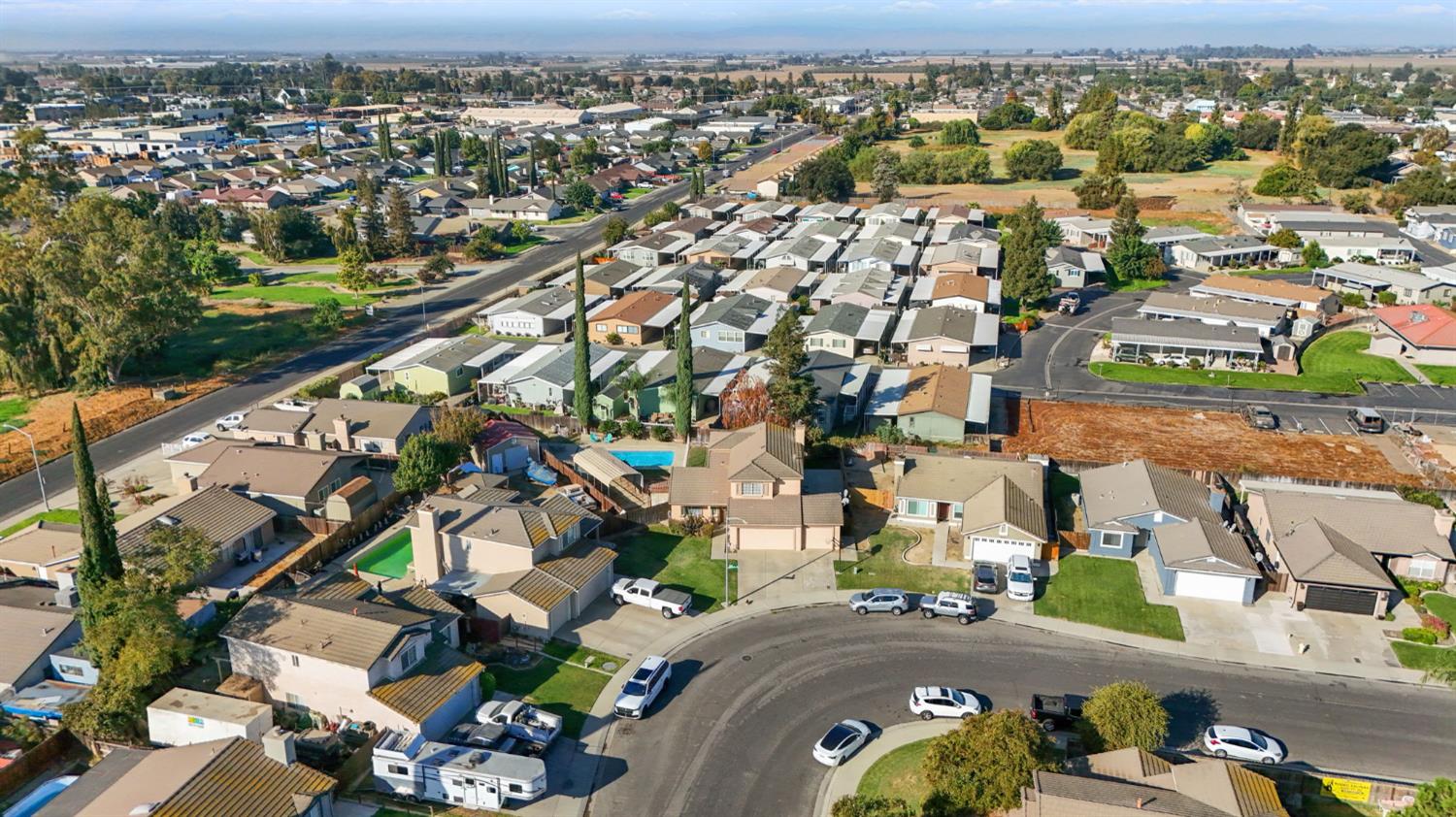 8291 Bridgeport Dr, Hilmar, CA 95324