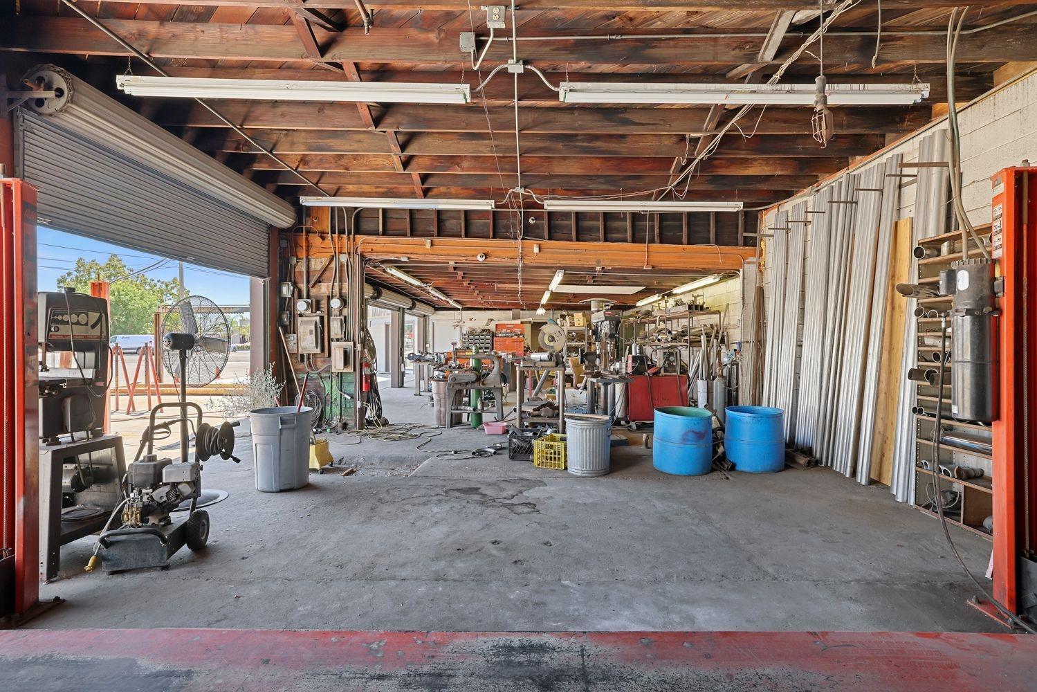 401 N Center St, Turlock, CA 95380