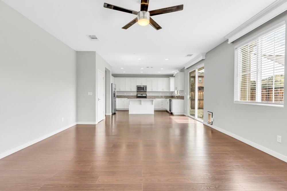 9433 Vintner Cir, Patterson, CA 95363