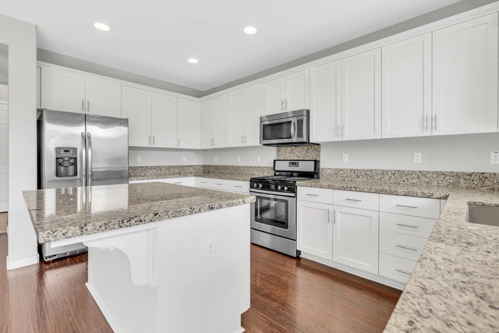 9433 Vintner Cir, Patterson, CA 95363