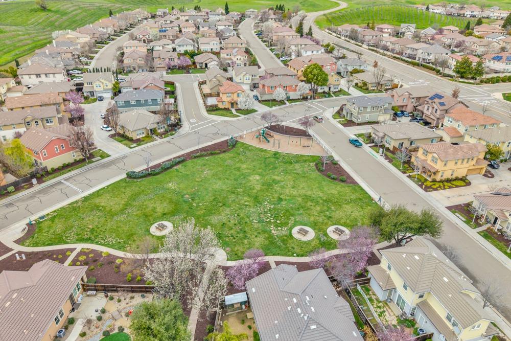 9433 Vintner Cir, Patterson, CA 95363