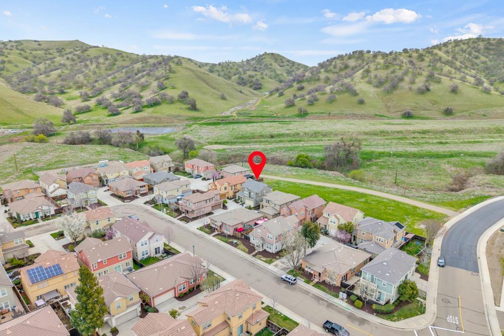 9433 Vintner Cir, Patterson, CA 95363