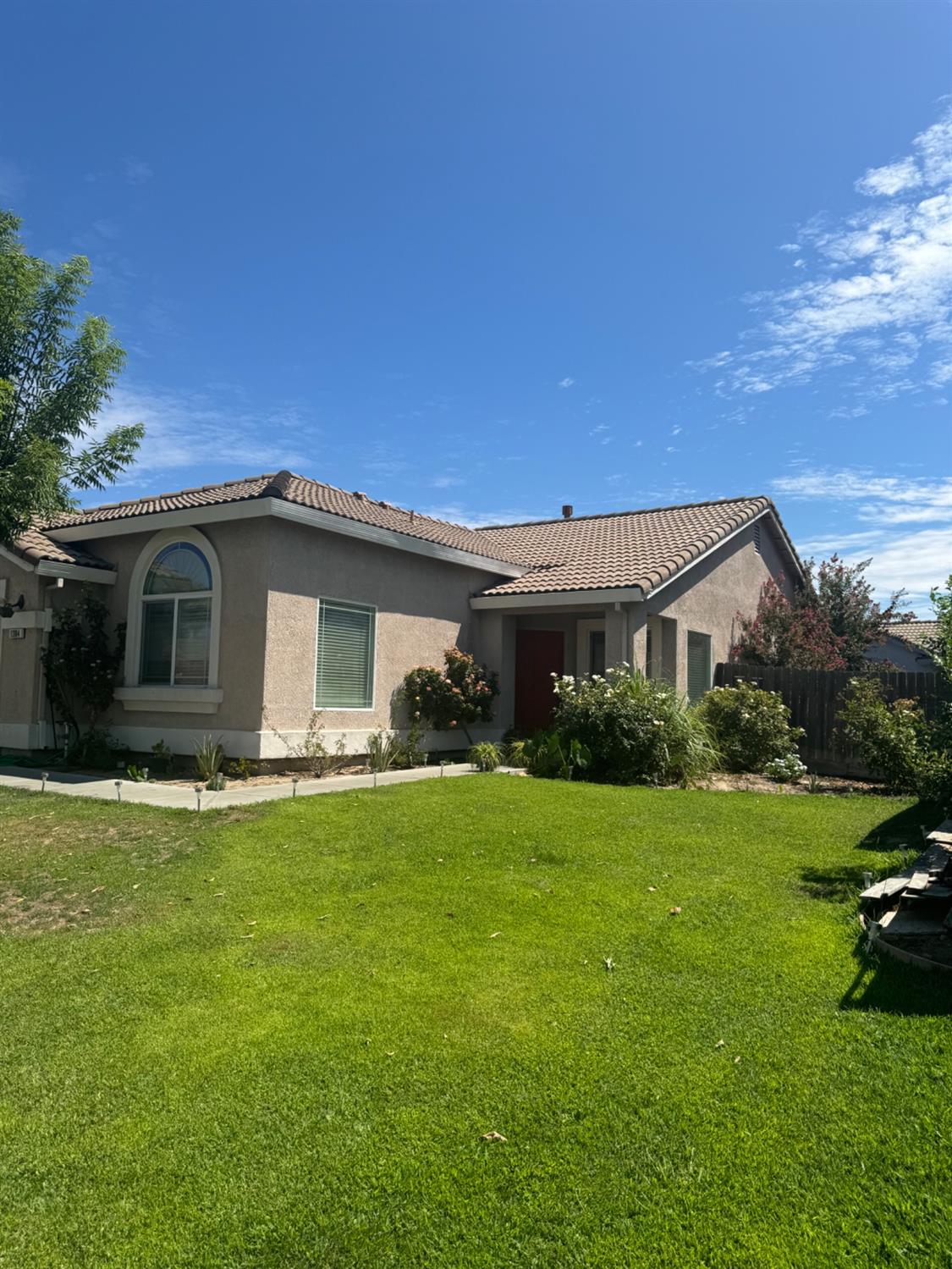 1384 W Almador Ter, Atwater, CA 95301