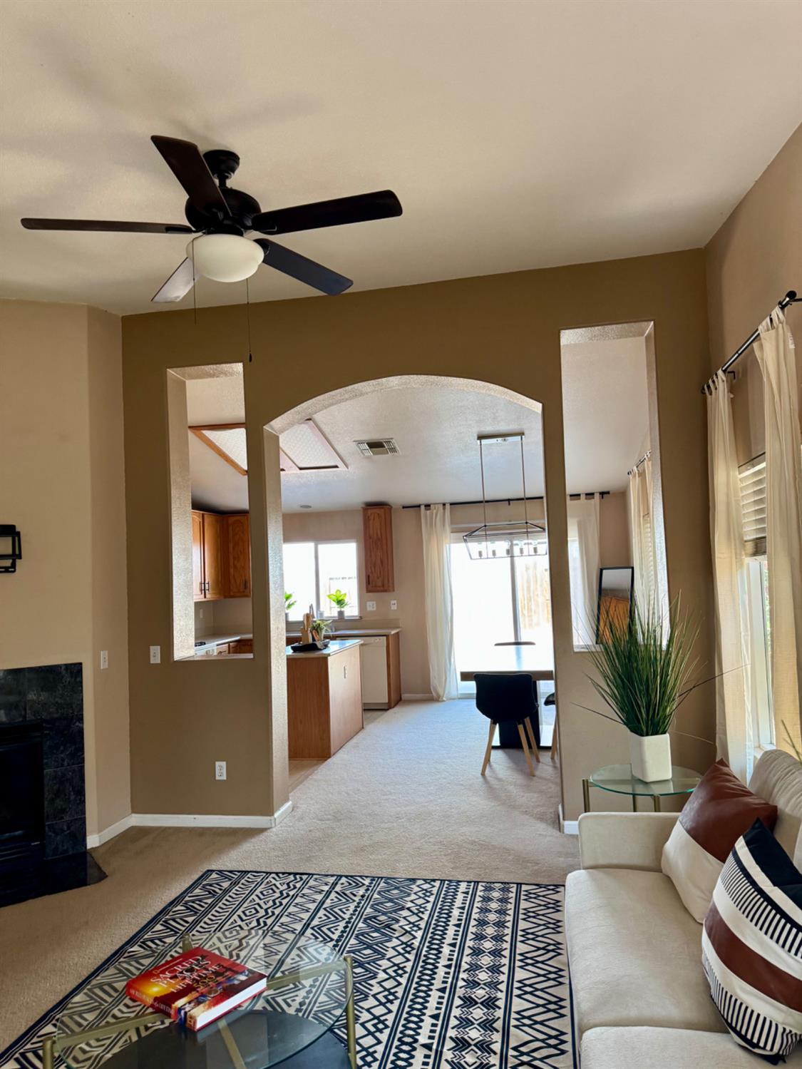 1384 W Almador Ter, Atwater, CA 95301