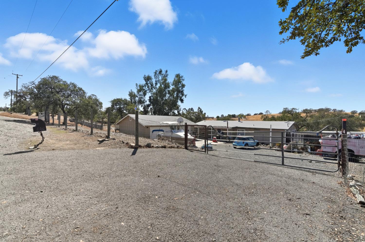 1668 Carmelita Ln, La Grange, CA 95329