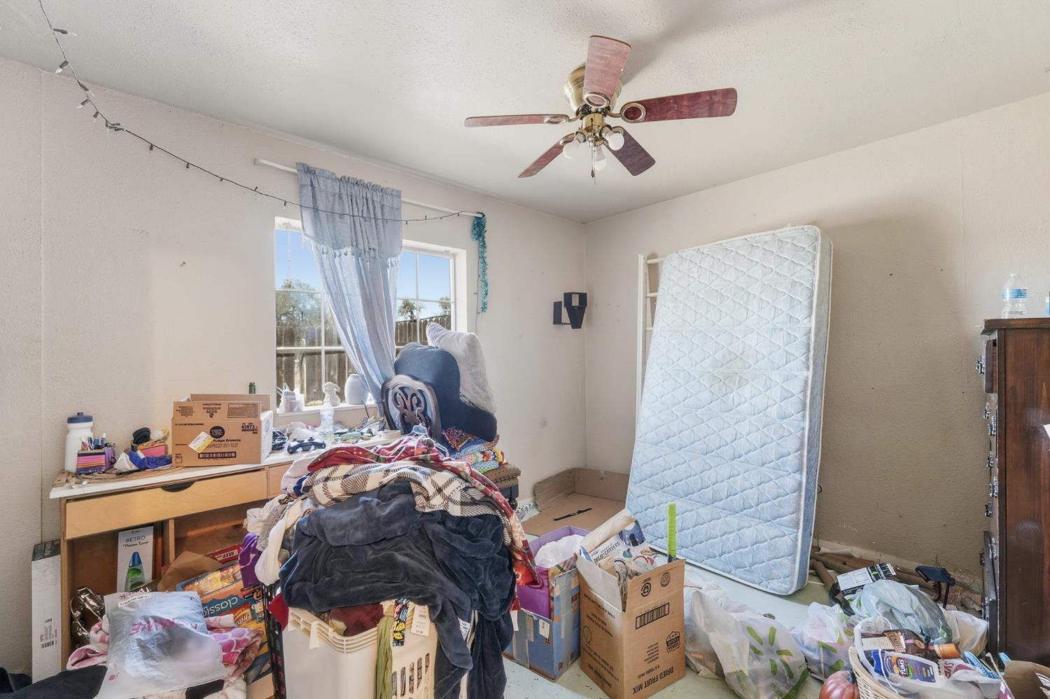 1668 Carmelita Ln, La Grange, CA 95329