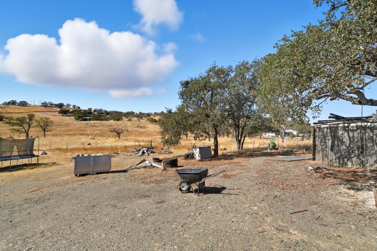 1668 Carmelita Ln, La Grange, CA 95329