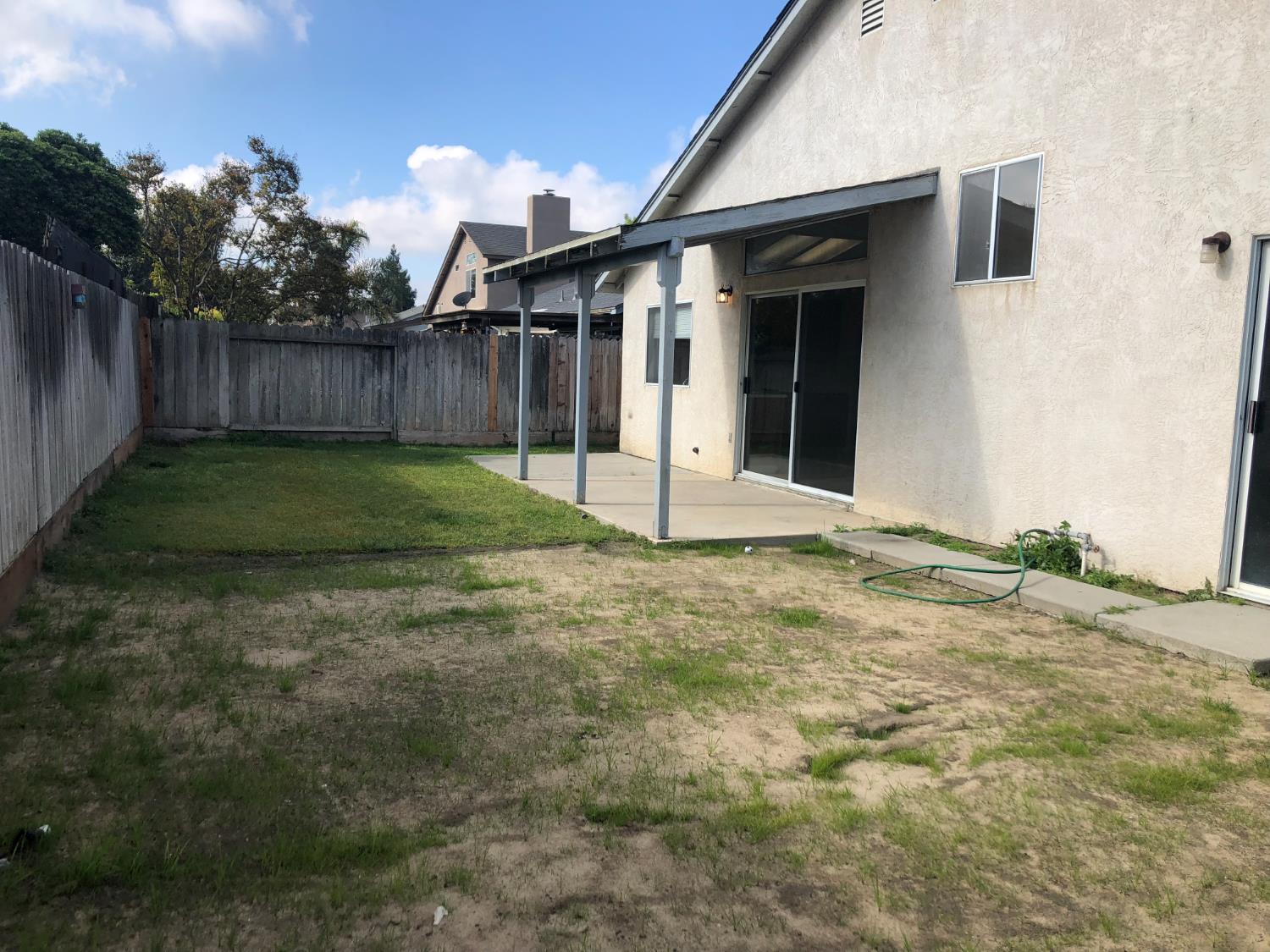 9840 Douglas Ave, Delhi, CA 95315