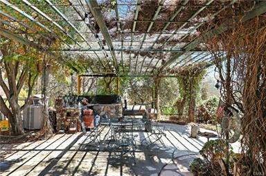 3013 Trower Rd, Catheys Valley, CA 95306