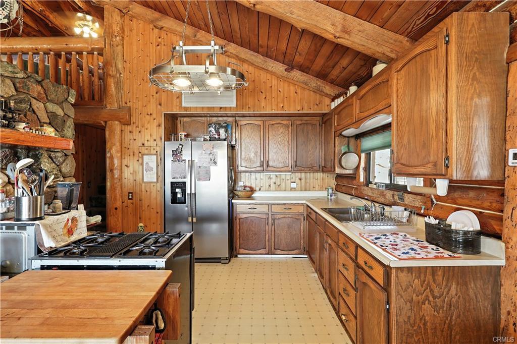 3013 Trower Rd, Catheys Valley, CA 95306