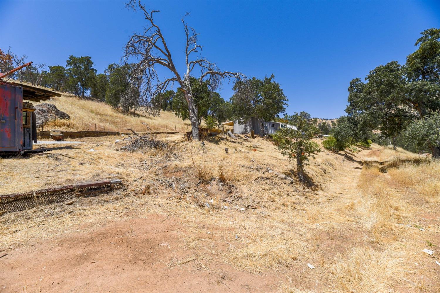 3101 Trower Rd, Catheys Valley, CA 95306