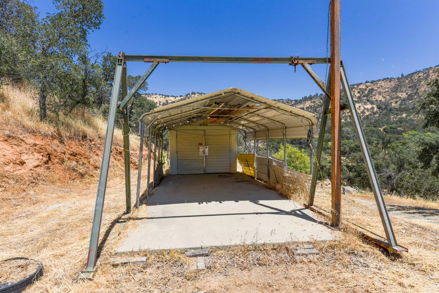 3101 Trower Rd, Catheys Valley, CA 95306