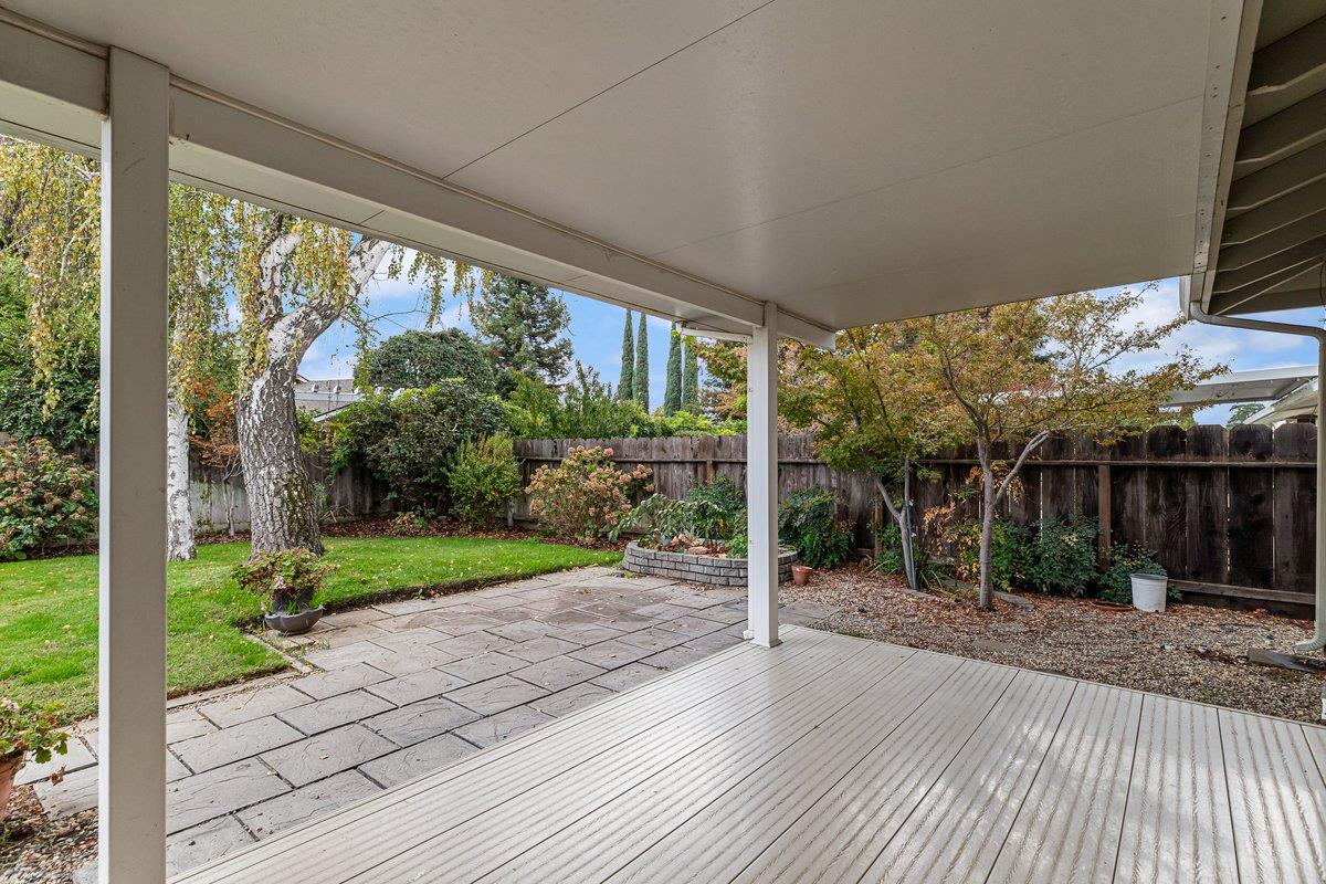 244 California St, Ripon, CA 95366