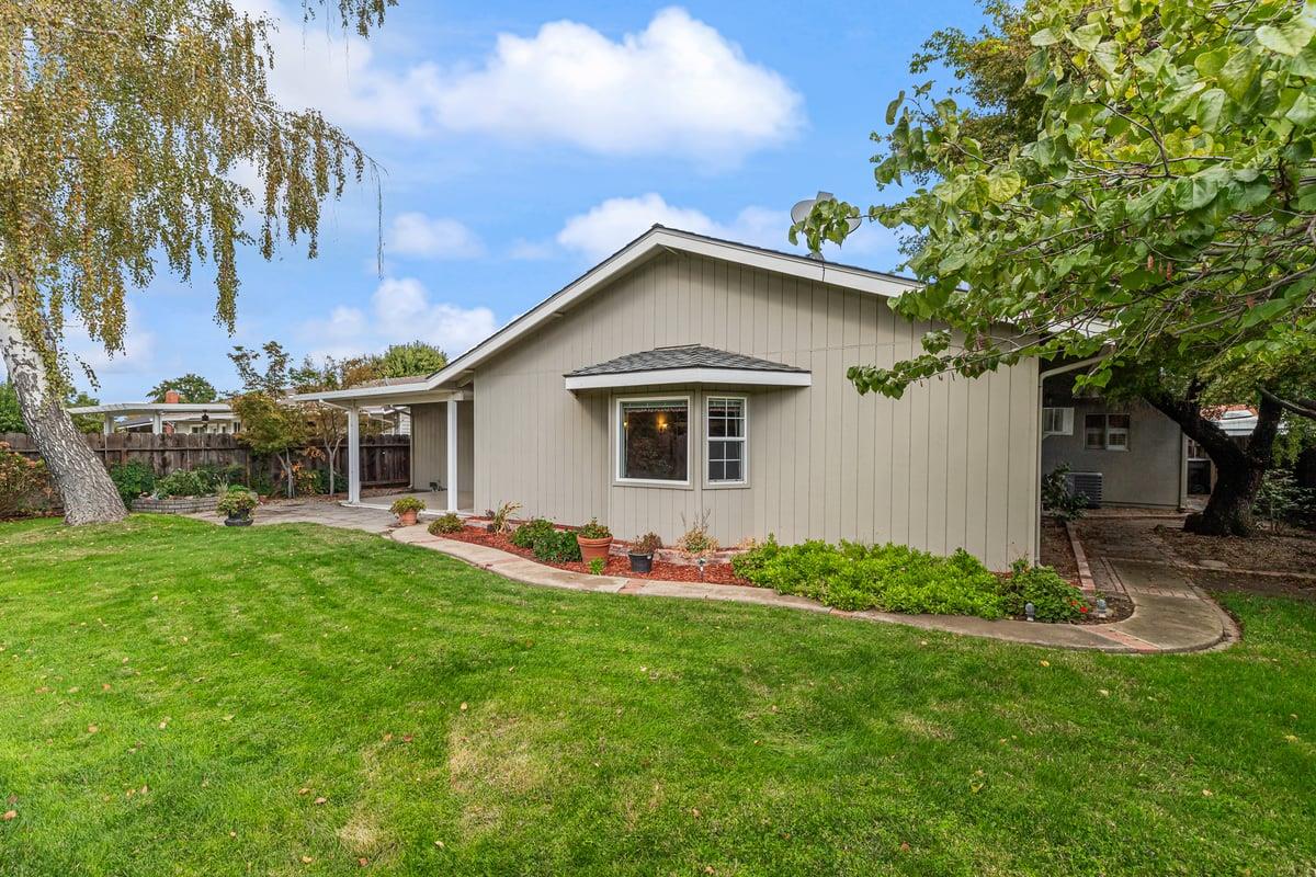 244 California St, Ripon, CA 95366