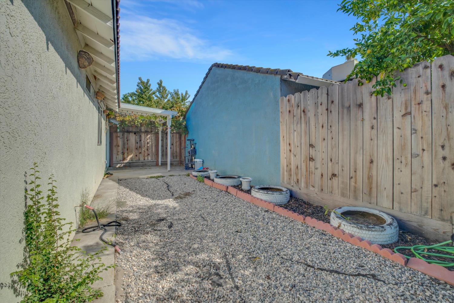 1227 Windsor Ct, Turlock, CA 95380