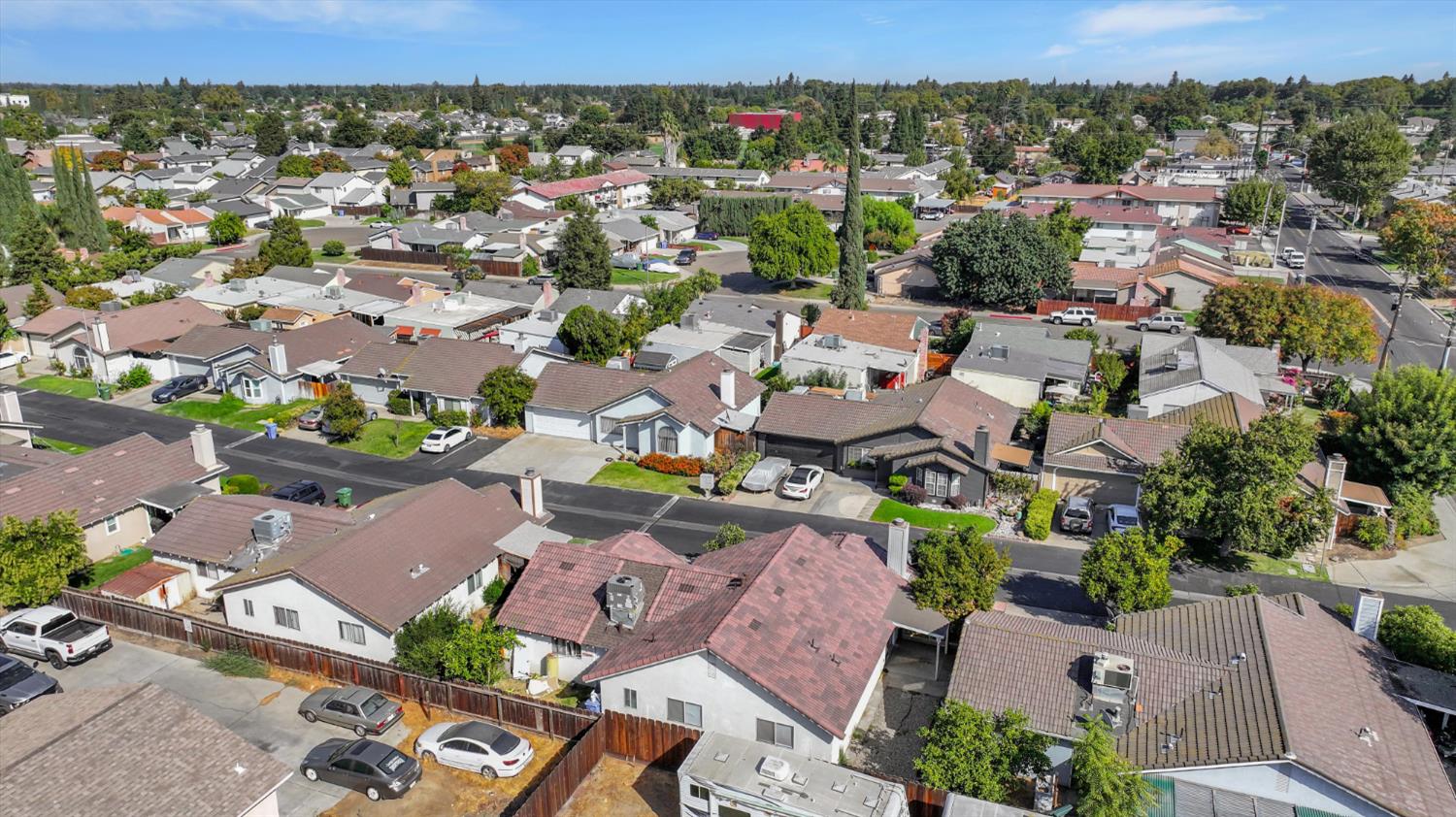 1227 Windsor Ct, Turlock, CA 95380