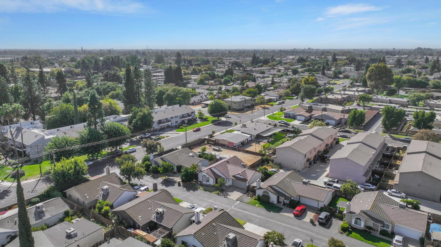 1227 Windsor Ct, Turlock, CA 95380