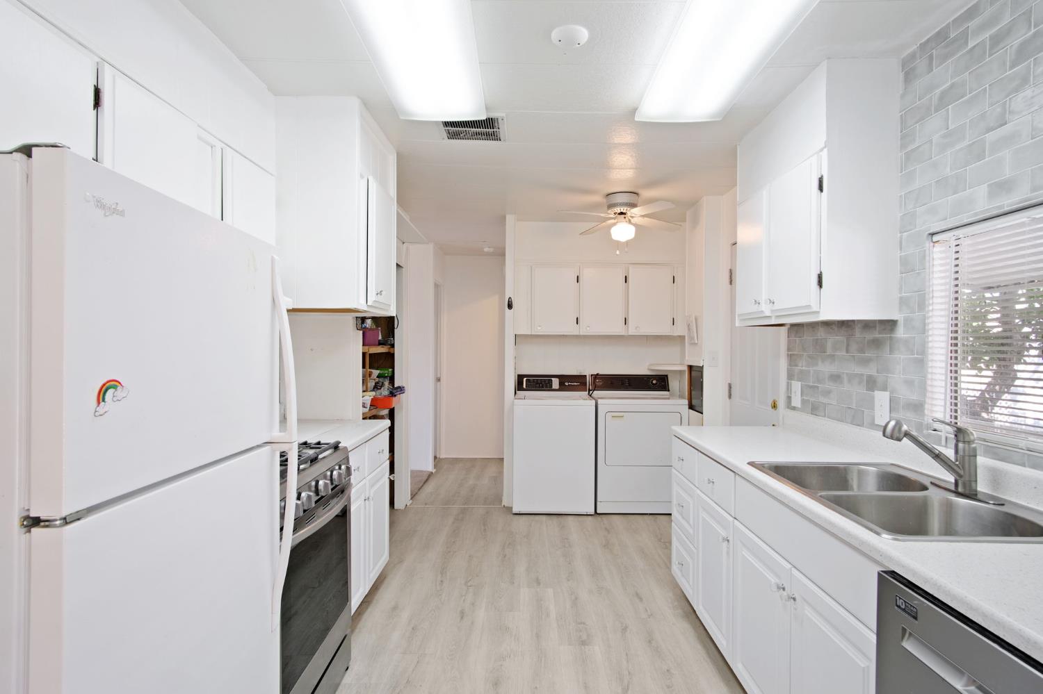 2621 Prescott Road #262, Modesto, CA 95350