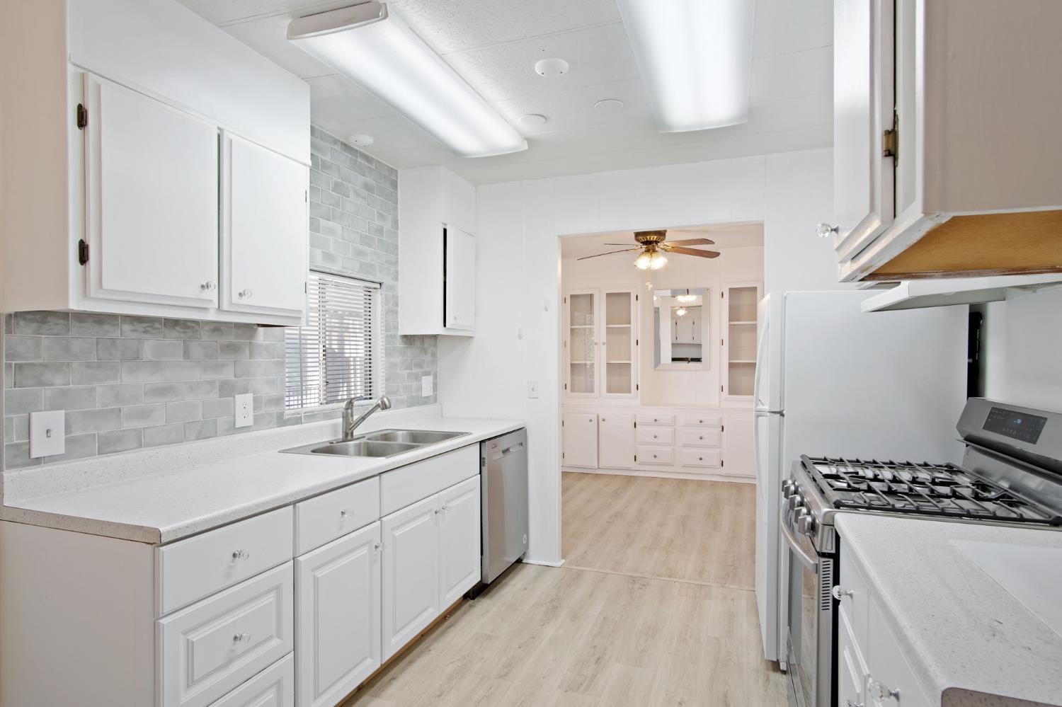 2621 Prescott Road #262, Modesto, CA 95350