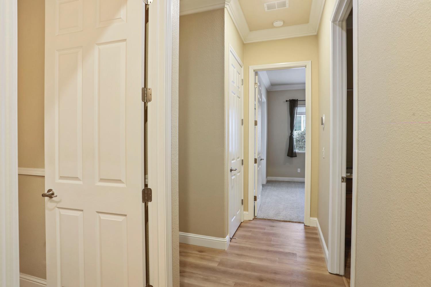 2707 Robinwood Ave, Manteca, CA 95336