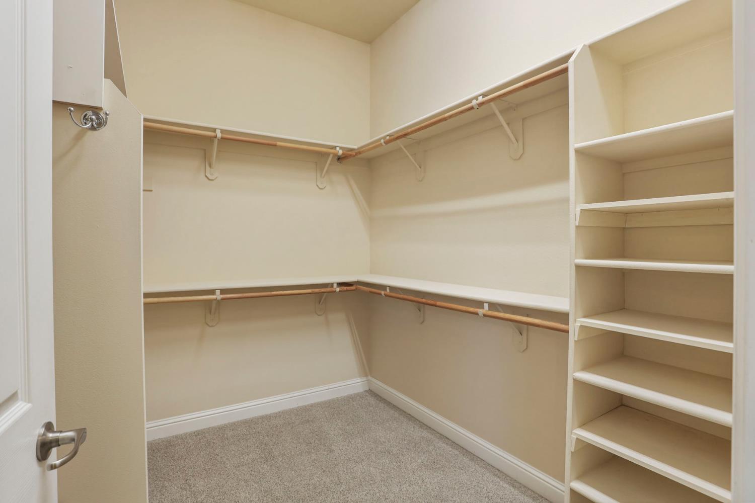 2707 Robinwood Ave, Manteca, CA 95336