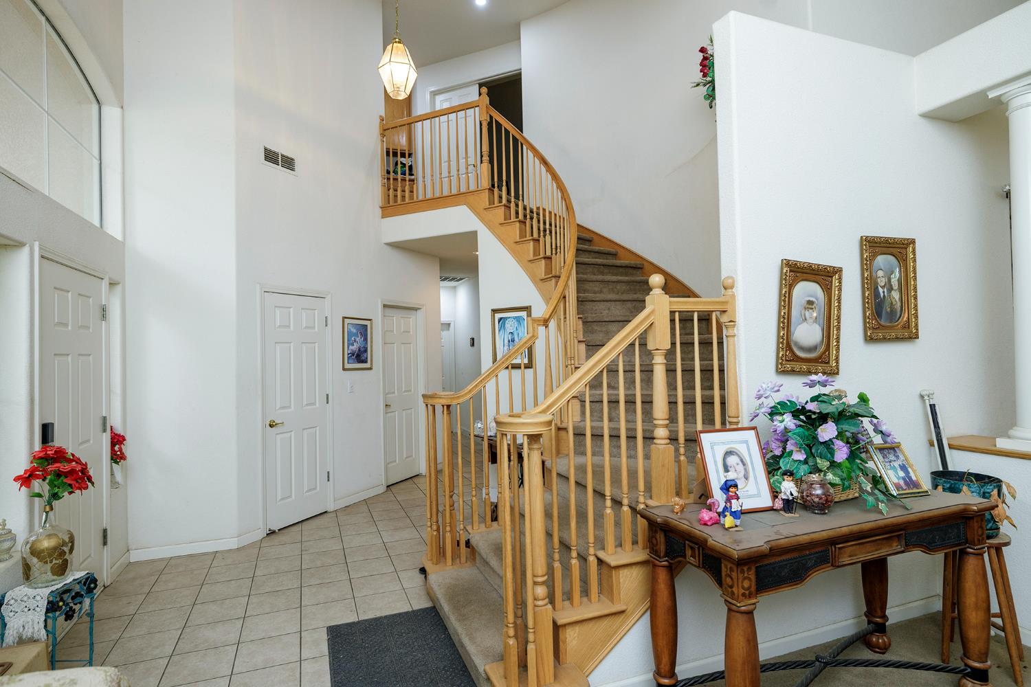 1612 Via Colabria, Gustine, CA 95322