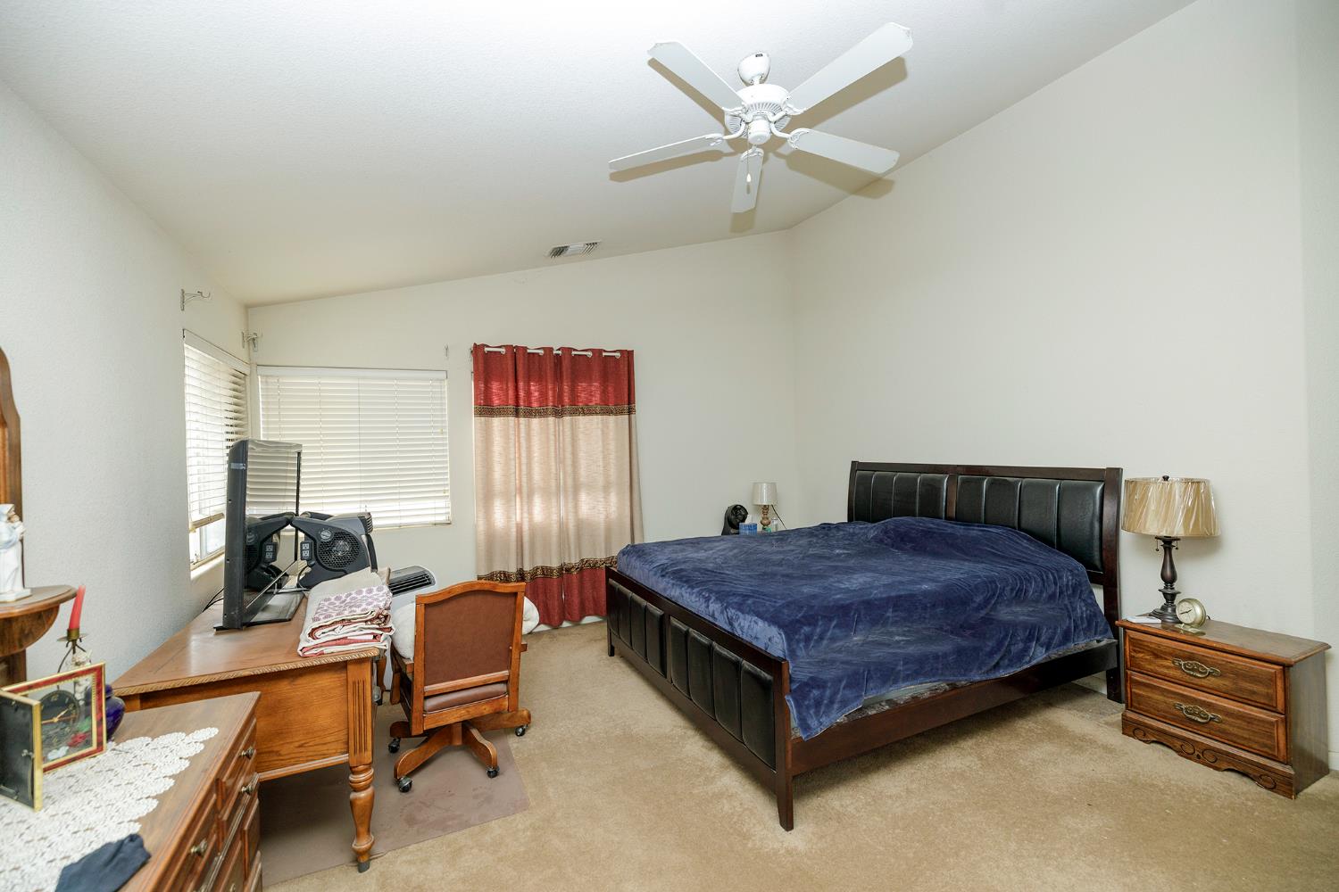 1612 Via Colabria, Gustine, CA 95322