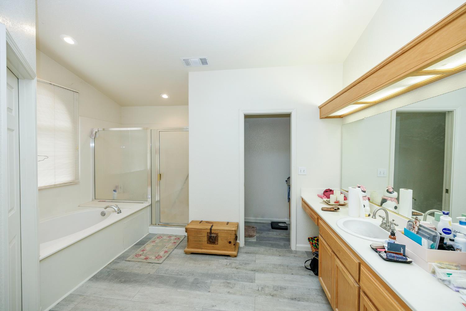 1612 Via Colabria, Gustine, CA 95322