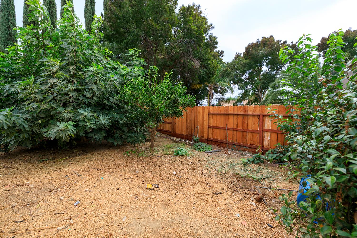 1612 Via Colabria, Gustine, CA 95322