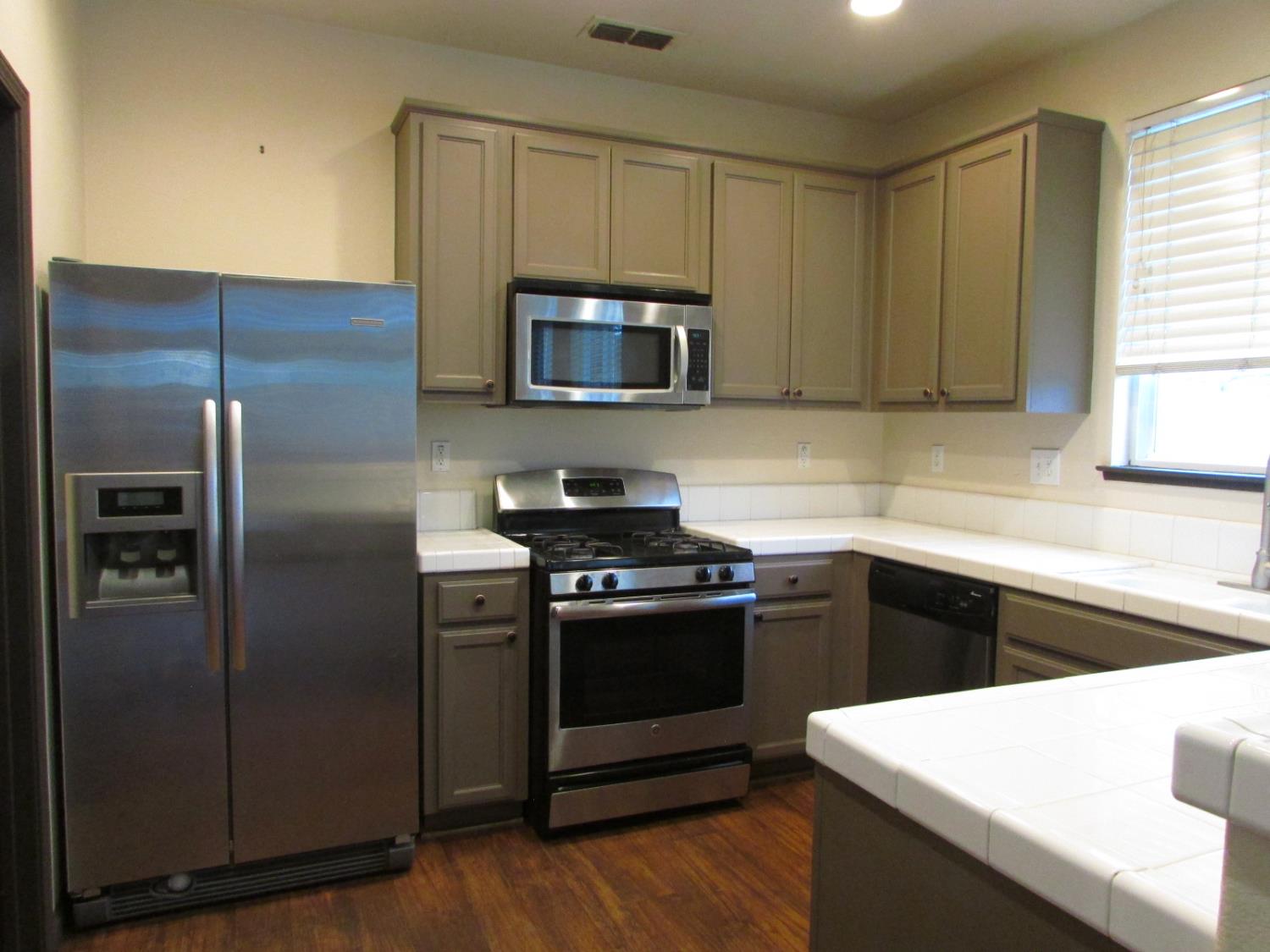 317 Daisy Ct, Merced, CA 95341