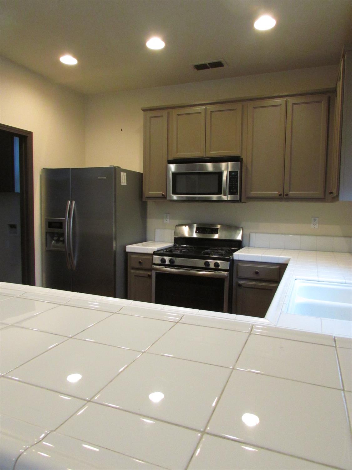 317 Daisy Ct, Merced, CA 95341