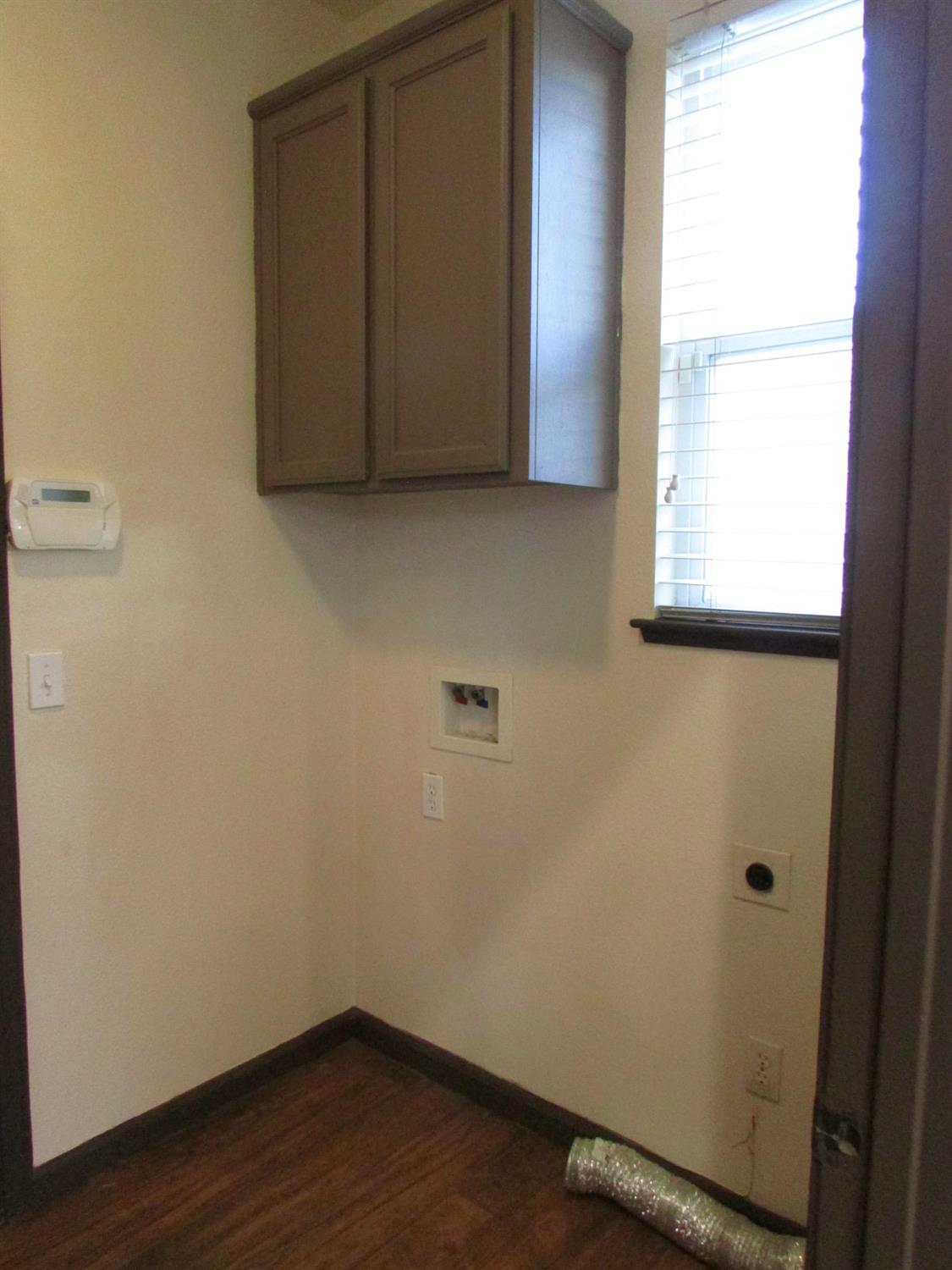 317 Daisy Ct, Merced, CA 95341