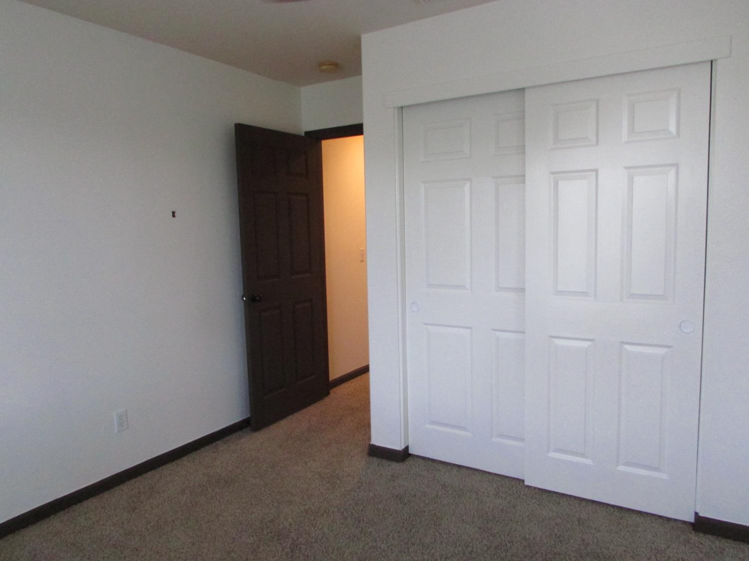 317 Daisy Ct, Merced, CA 95341