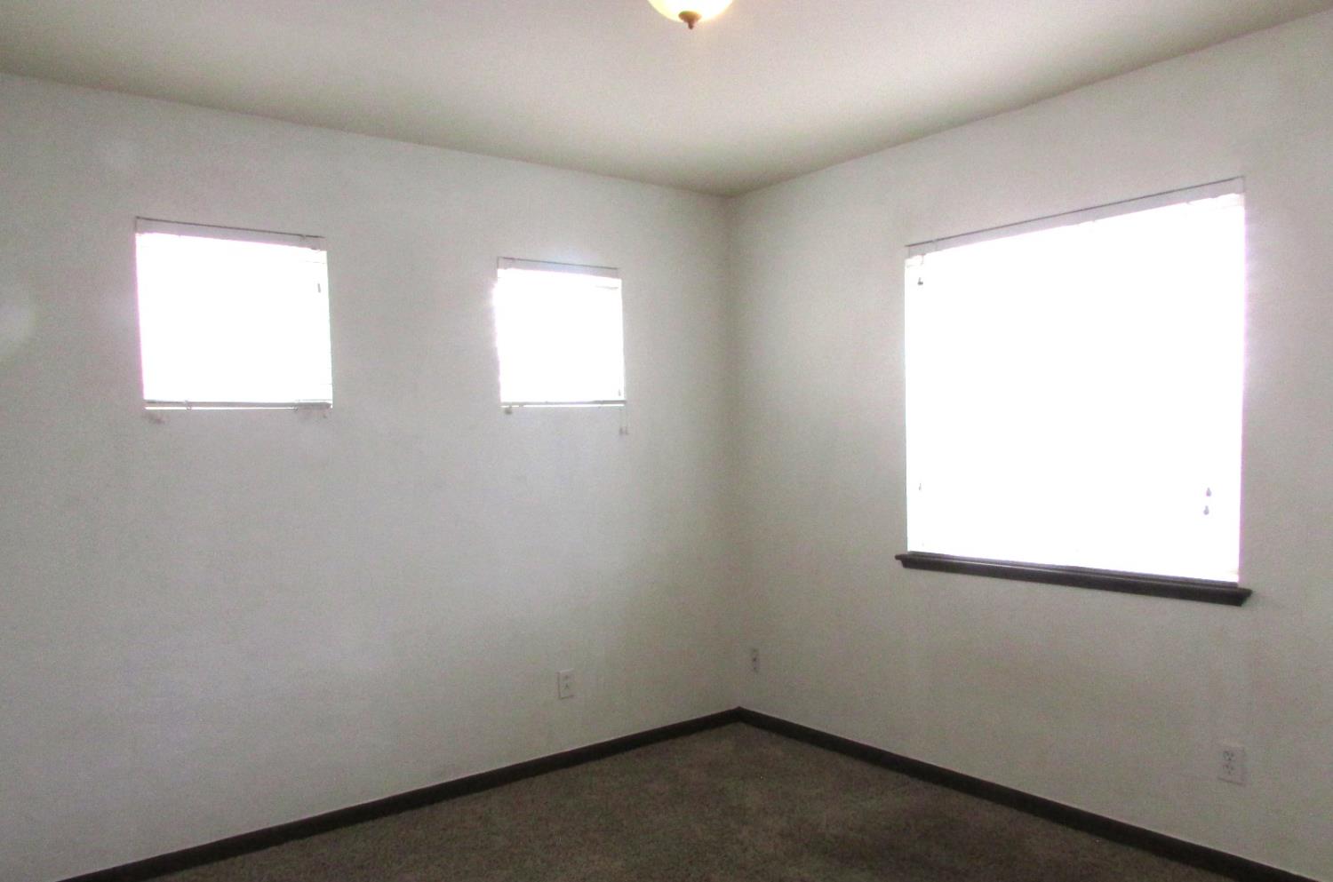 317 Daisy Ct, Merced, CA 95341