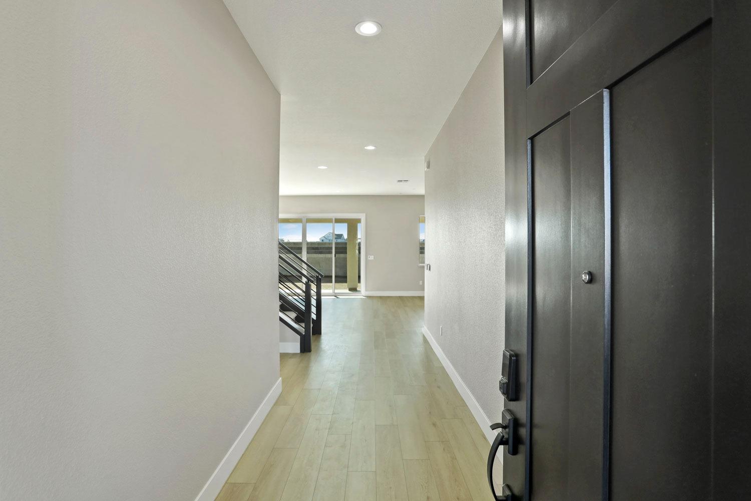 534 Vinal Dr, Manteca, CA 95337