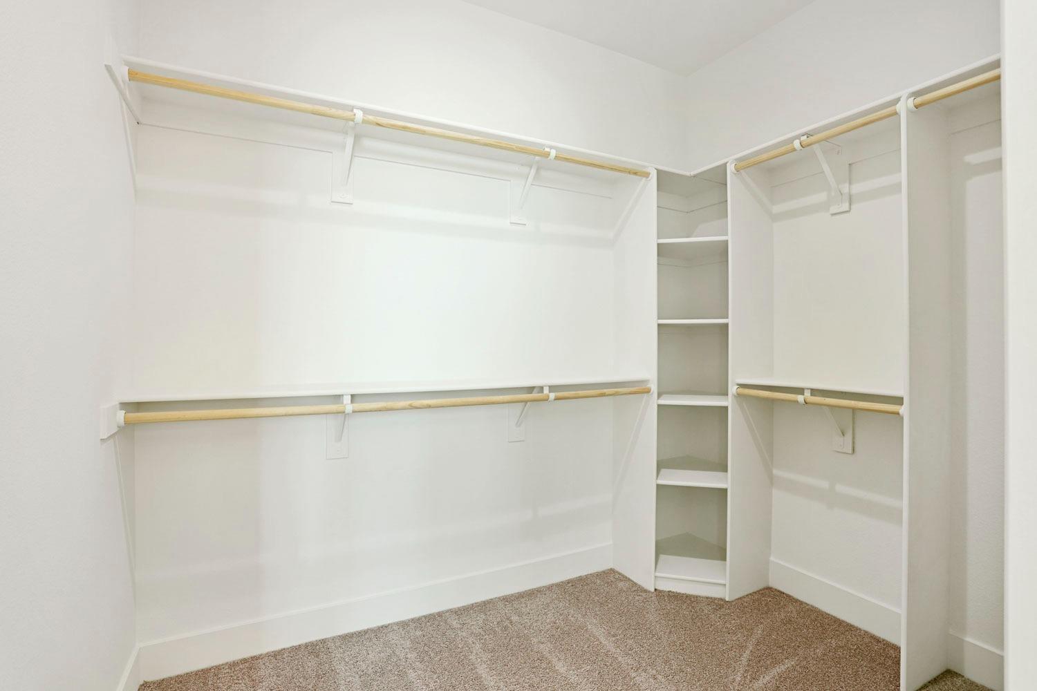 534 Vinal Dr, Manteca, CA 95337