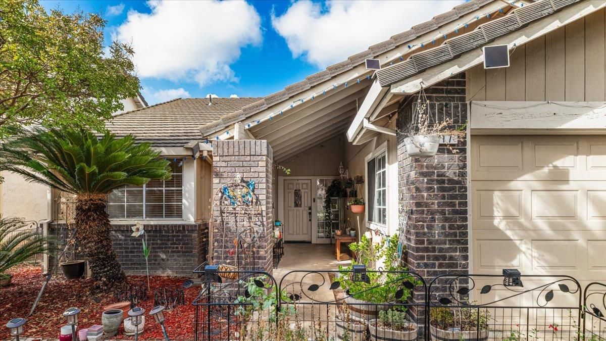 417 Mid Pines Way, Modesto, CA 95354