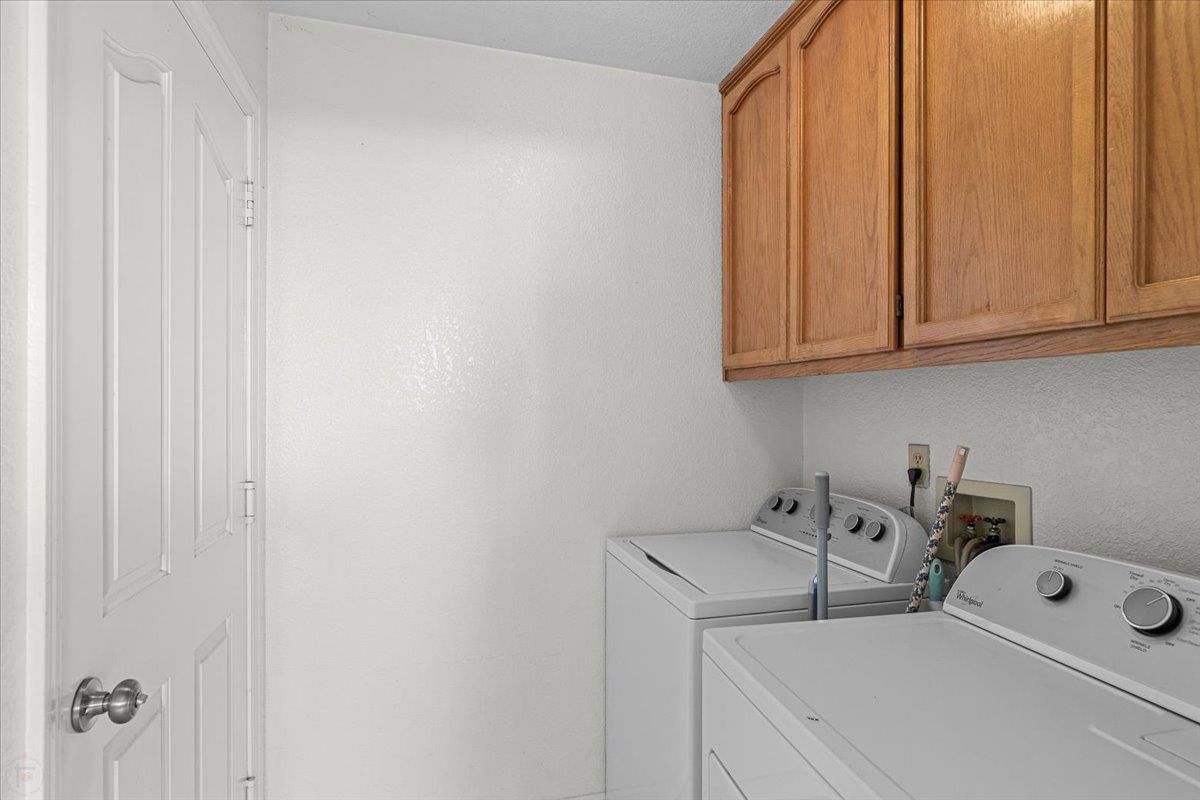 417 Mid Pines Way, Modesto, CA 95354