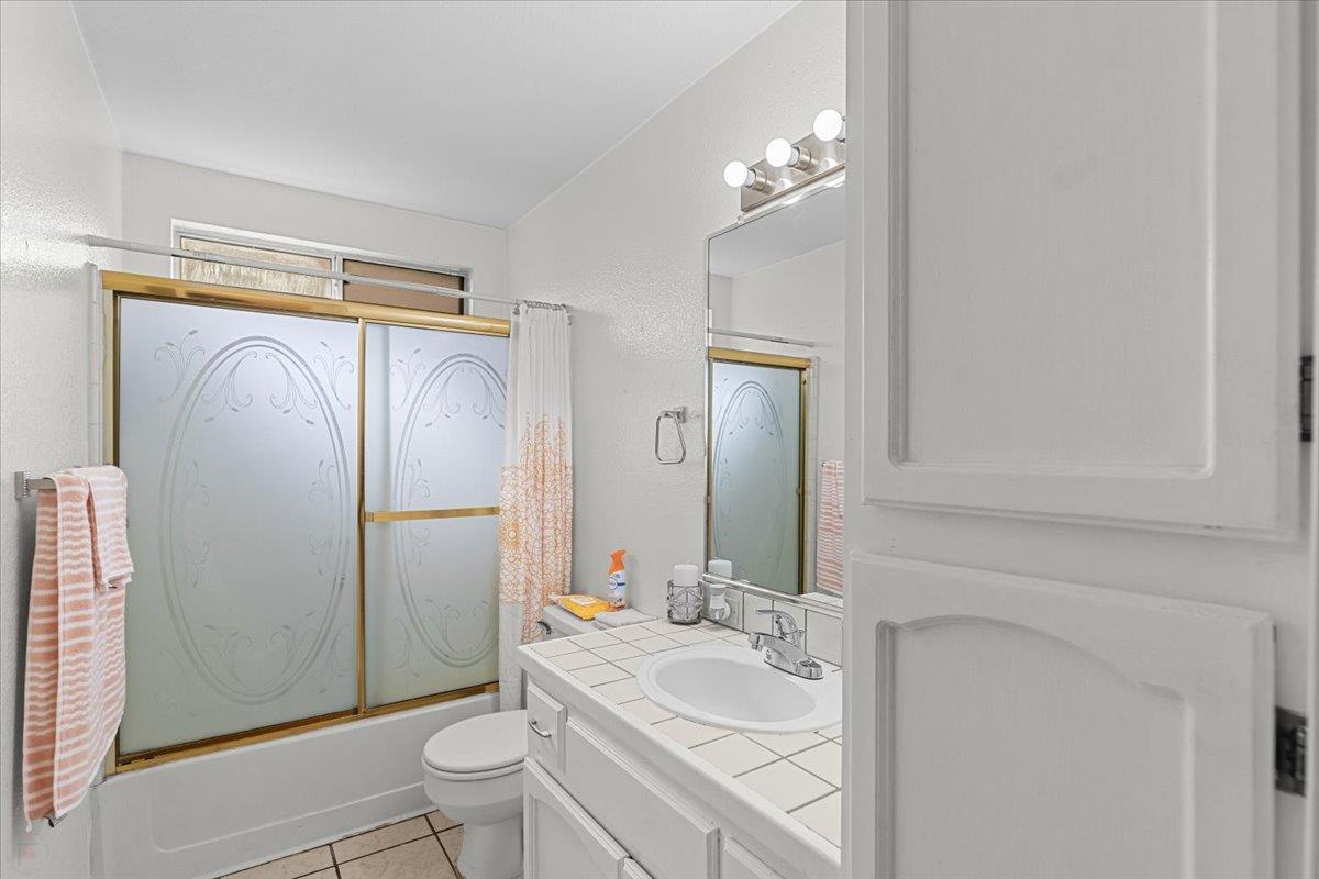 417 Mid Pines Way, Modesto, CA 95354