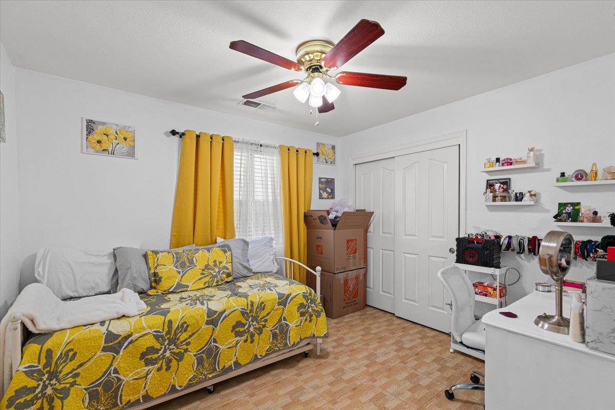 417 Mid Pines Way, Modesto, CA 95354