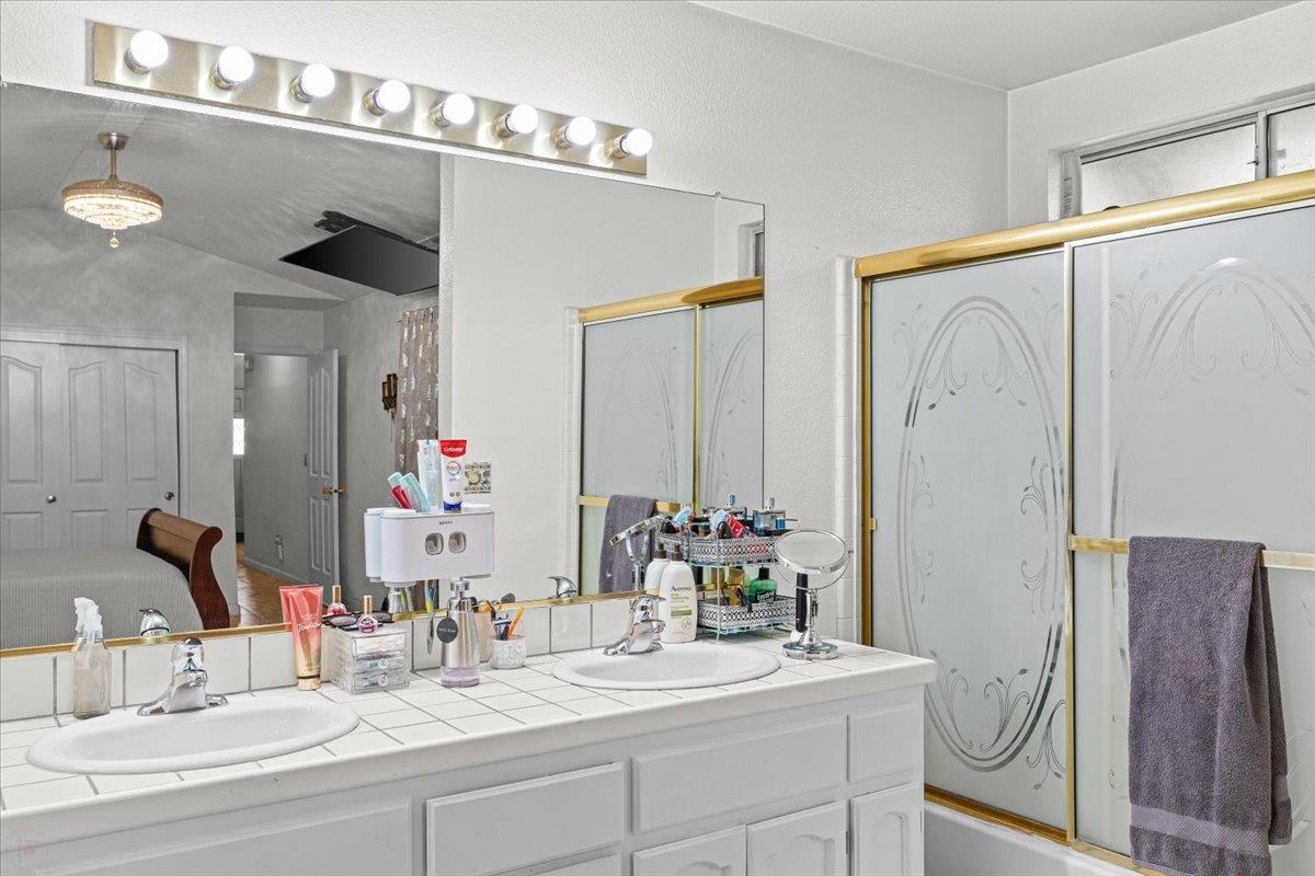 417 Mid Pines Way, Modesto, CA 95354