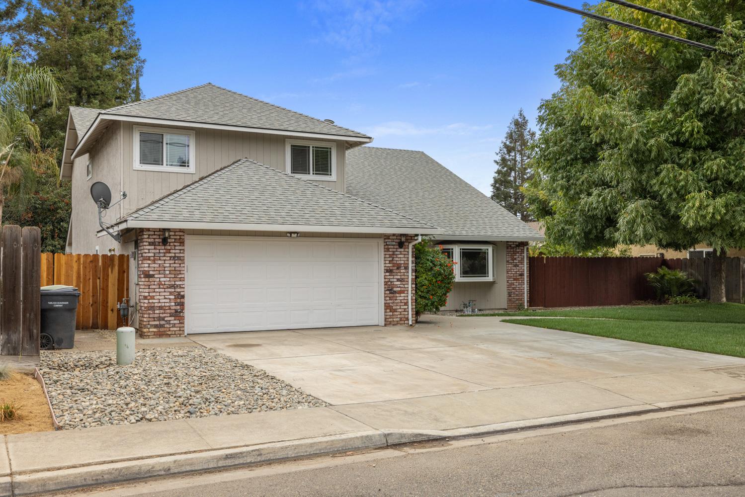 1940 N Berkeley Ave, Turlock, CA 95382