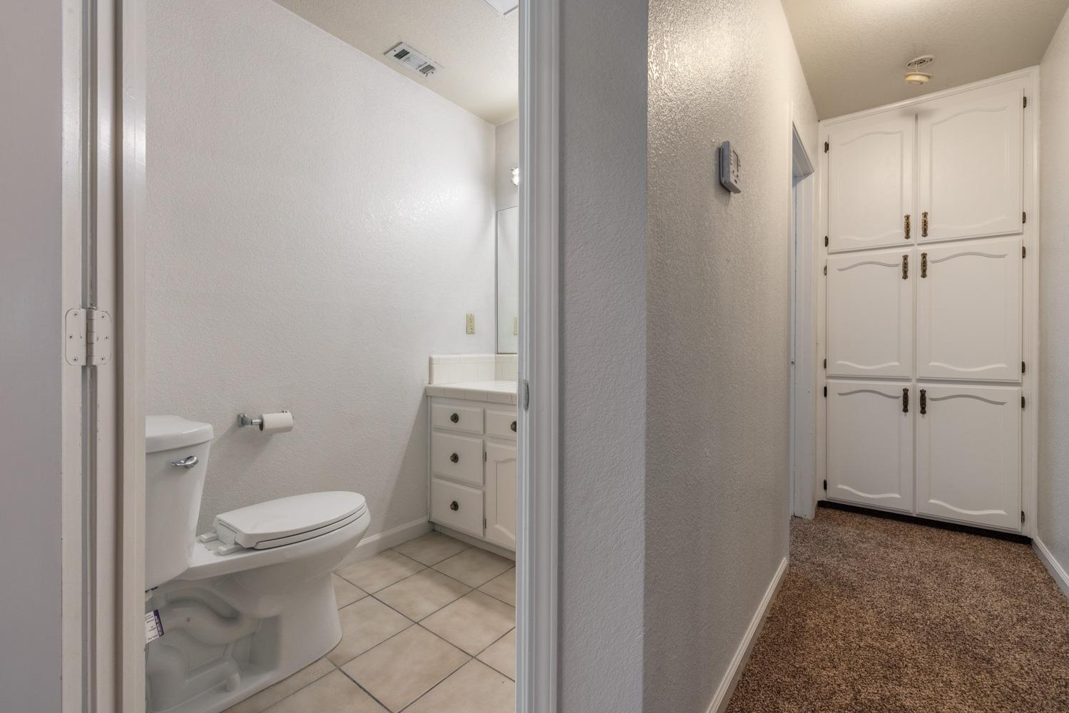 1940 N Berkeley Ave, Turlock, CA 95382