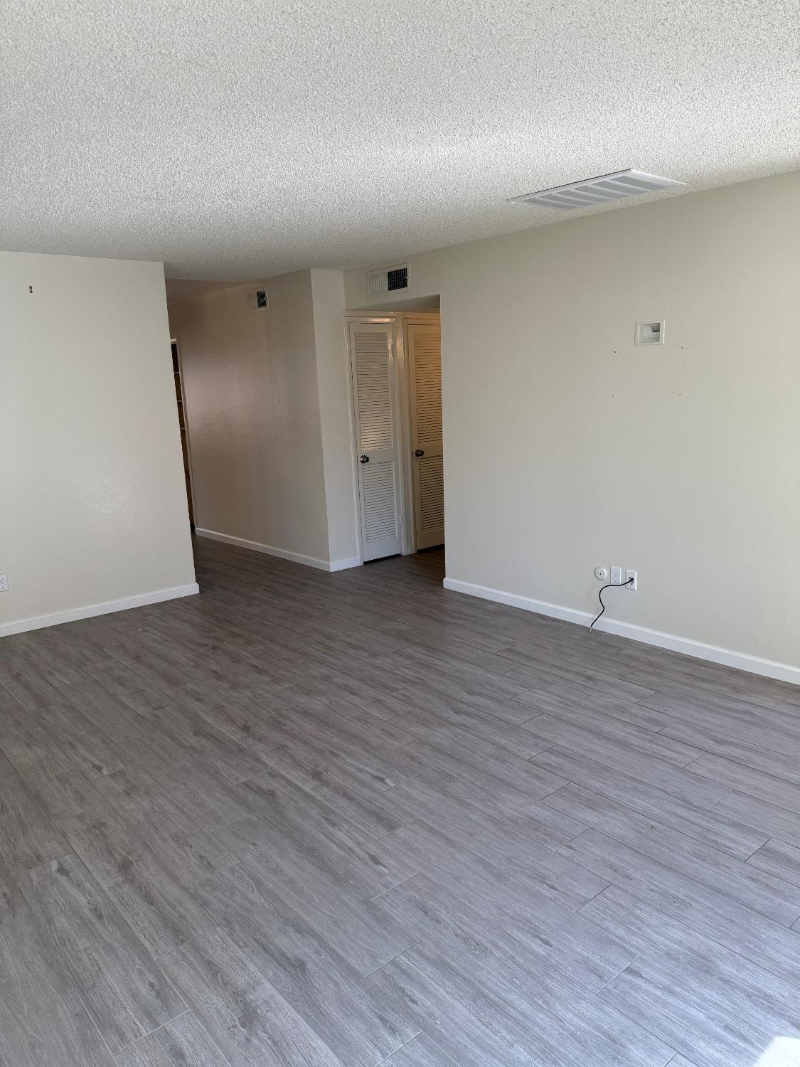 617 W Granger Ave #43, Modesto, CA 95350
