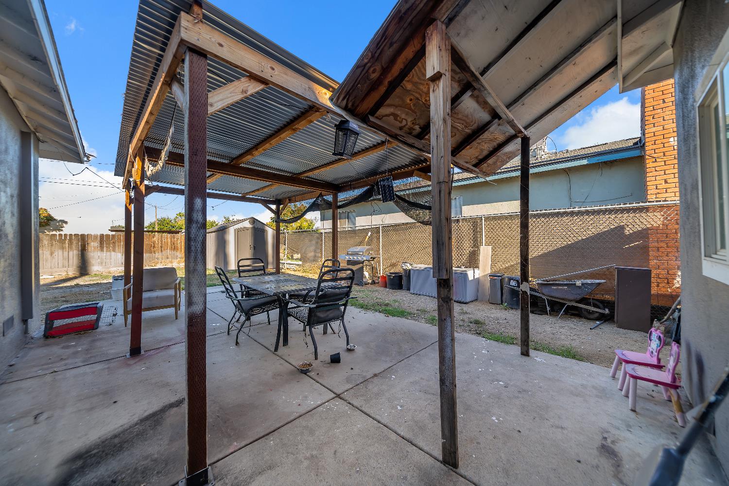 5558 8th St, Keyes, CA 95328