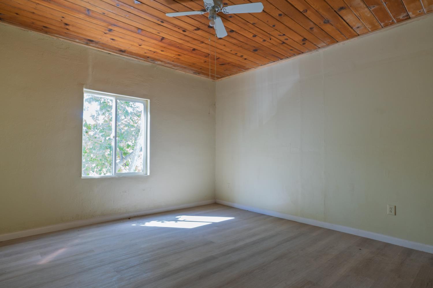 3882 Washington Ave, Le Grand, CA 95333