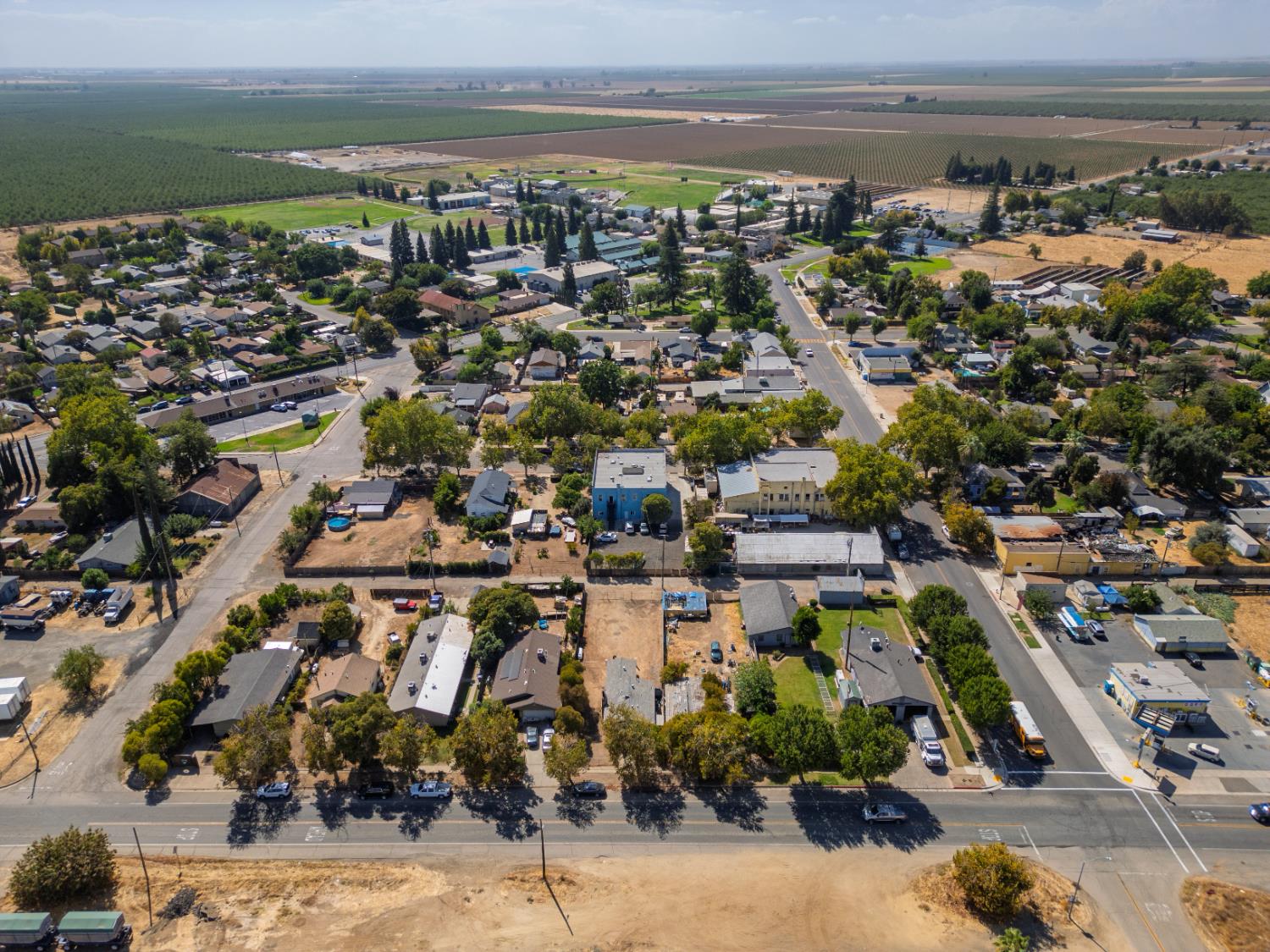 3882 Washington Ave, Le Grand, CA 95333