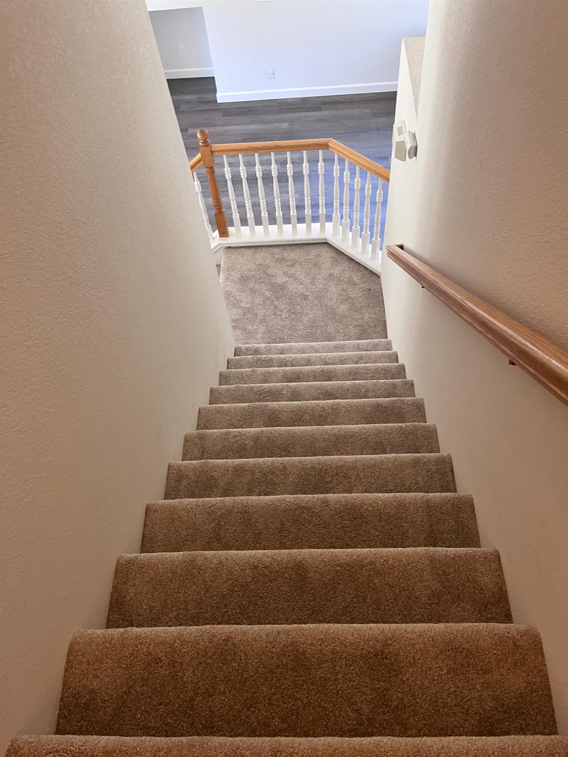 1460 Portsmouth Ln, Gustine, CA 95322