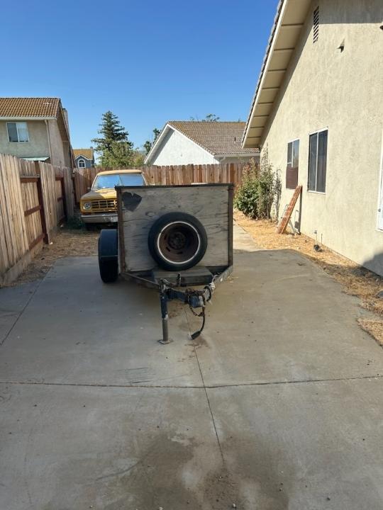 1007 Acaciawood Ct, Los Banos, CA 93635