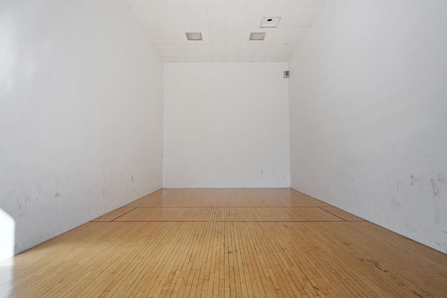 3701 Colonial Dr #156, Modesto, CA 95356